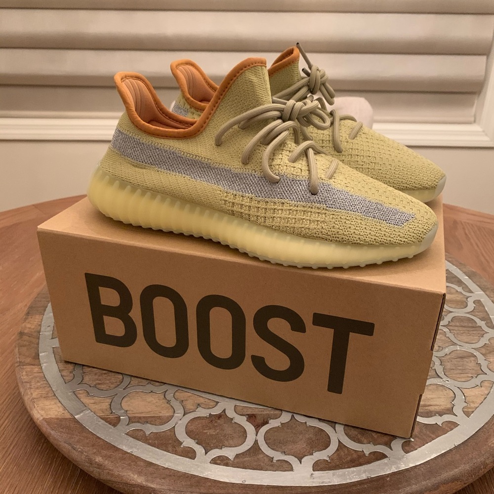 Yeezy Boost 350 V2 Brand New 2/2020 RELEASE. Auth!